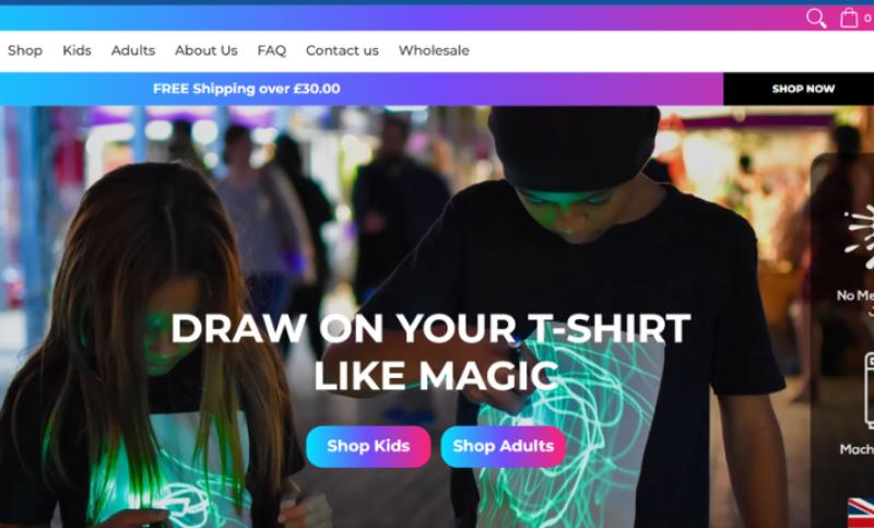 I will design a profitable tshirt shopify store boutique shopify store