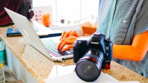 How to Become a Freelance Photo Editor and Build Your Business