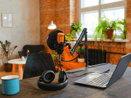 How to Start Working as a Freelance Podcast Producer